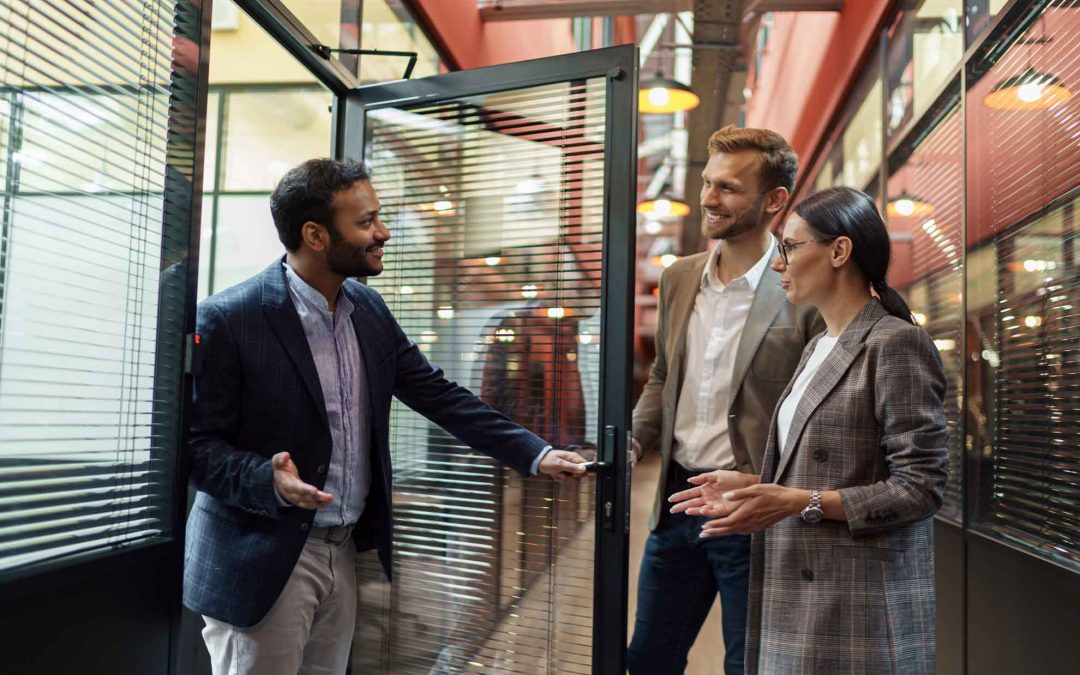 Negotiating In Business – Critical Steps, Skills & Techniques